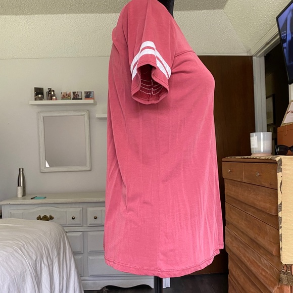 Burnt Red T-shirt by Pink Rose size small - Picture 2 of 10